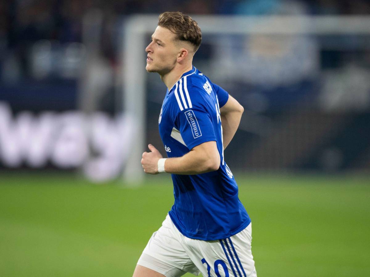 开云体育中国-沙尔克04再战喀迪斯，球队士气高昂