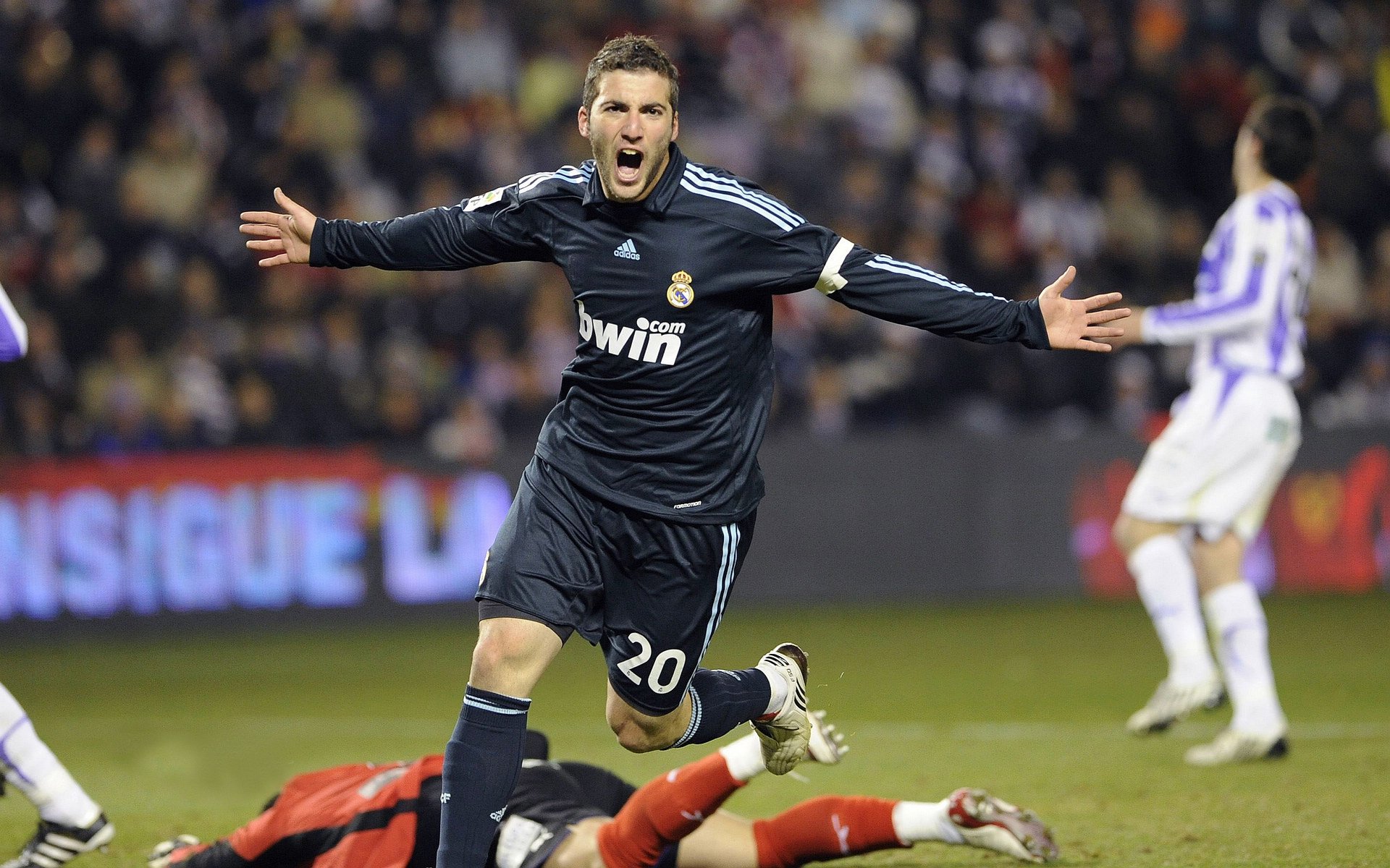 开云体育在线-哈弗茨的寂静轰鸣，当平行赛场的关键先生，映照摩洛哥与克罗地亚的鏖战之核